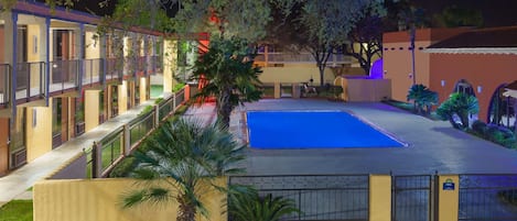 Piscina all'aperto