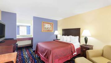 办公桌、熨斗/熨衣板、免费婴儿床、折叠床/加床(额外收费)