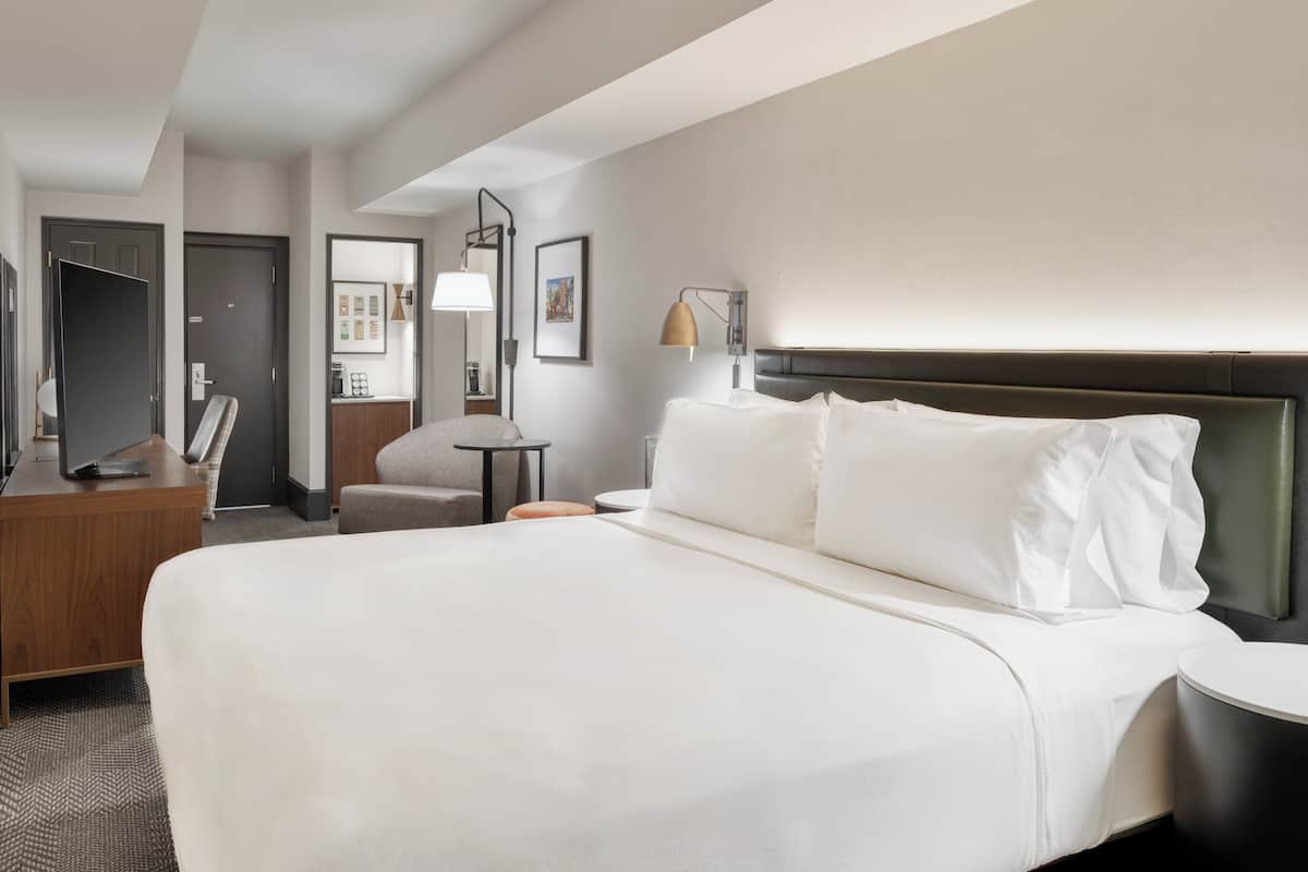 room, 1 king bed (train car) | 1 bedroom, in-room safe, desk, laptop workspace