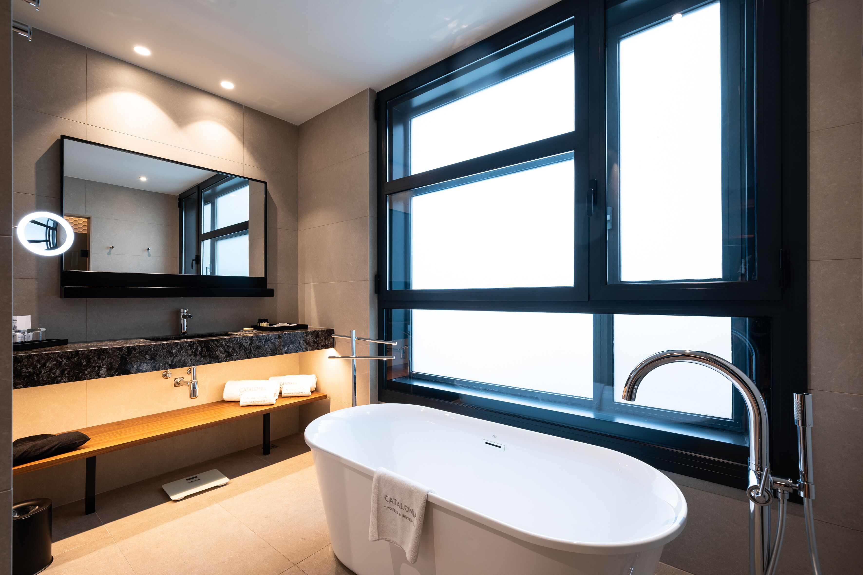 eco-friendly toiletries, hair dryer, bidet, towels