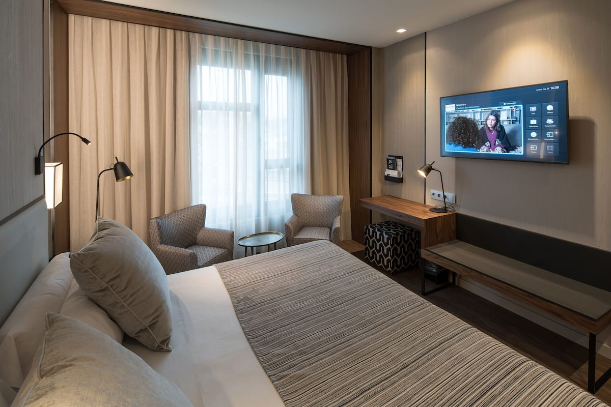 1 bedroom, minibar, in-room safe, desk