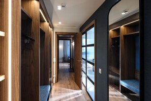 Wardrobe - Catalonia Barcelona Plaza (Barcelona)