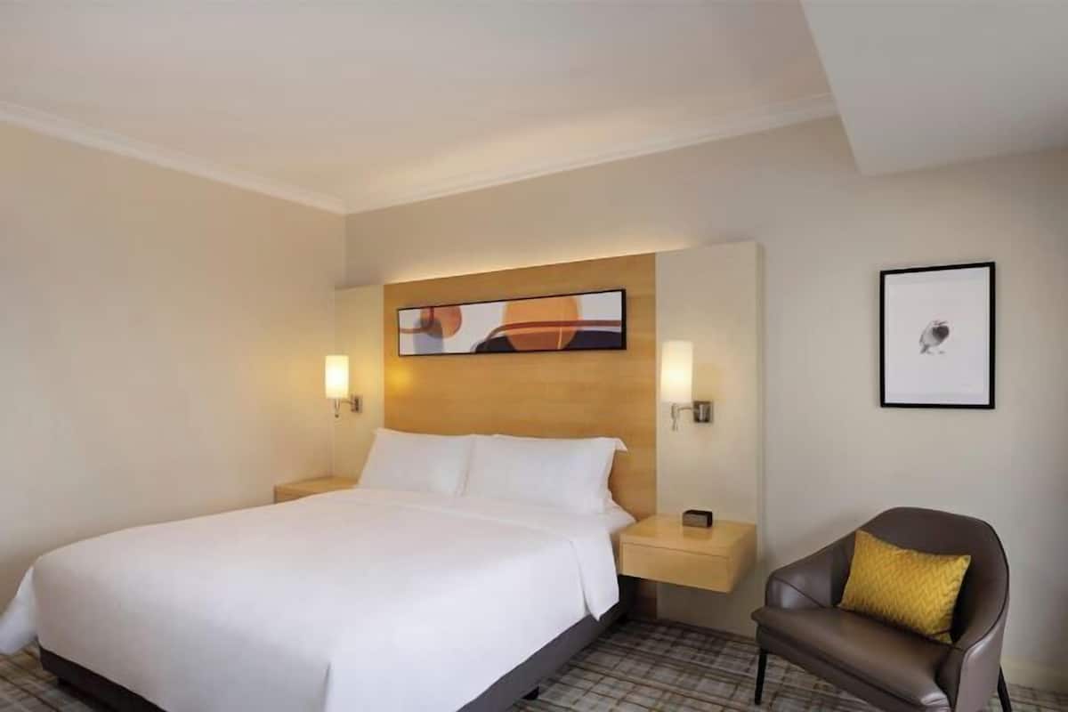 1 Schlafzimmer, hochwertige Bettwaren, Daunenbettdecken, Minibar