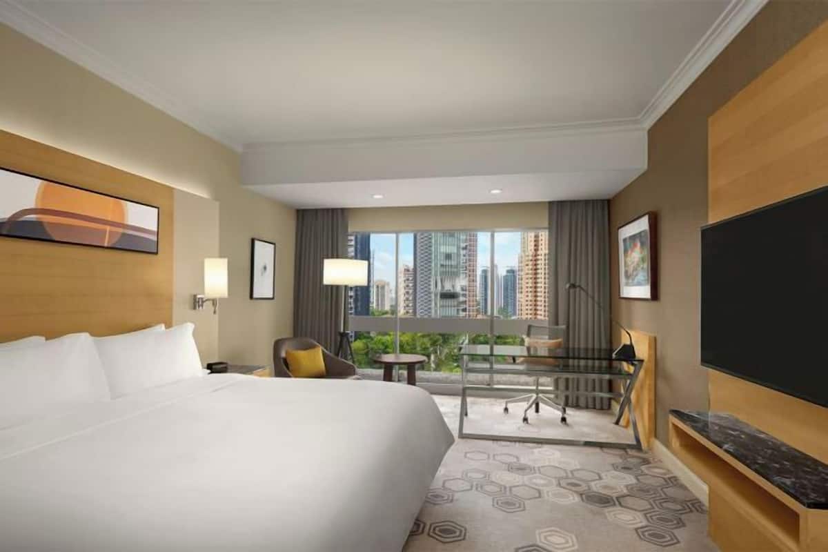 1 Schlafzimmer, hochwertige Bettwaren, Daunenbettdecken, Minibar