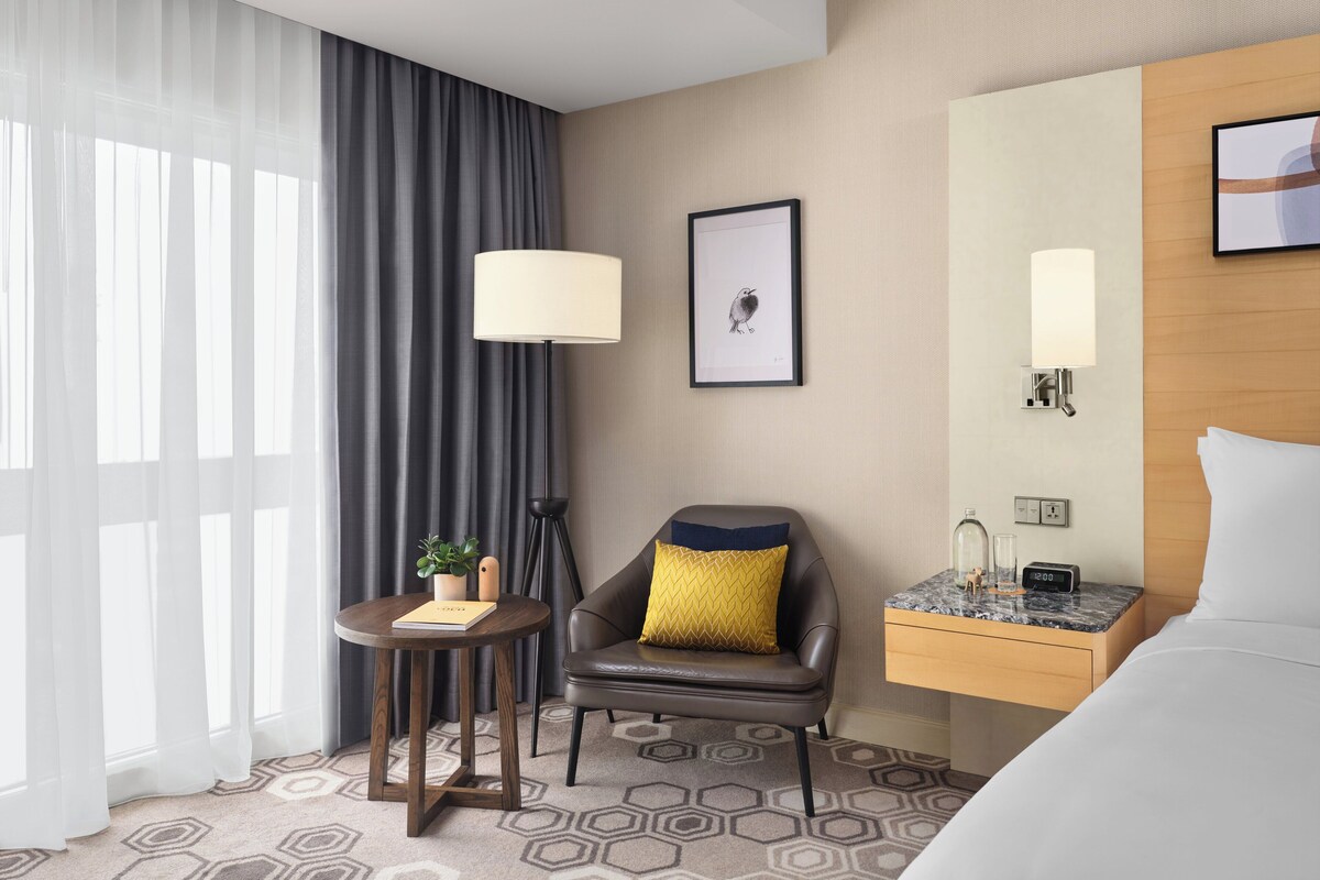 Chambre Deluxe, 1 très grand lit, accessible aux personnes à mobilité réduite | Équipements de la chambre