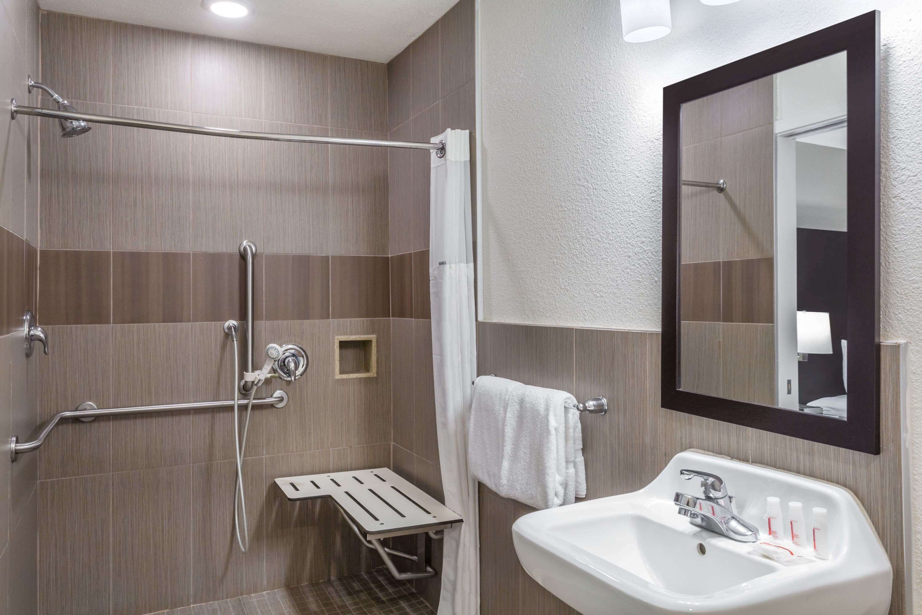Foto - Ramada by Wyndham Monterey