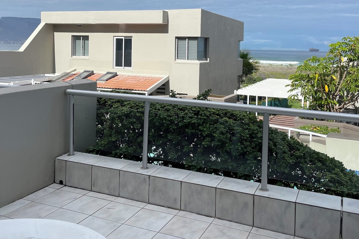 Room, Partial Ocean View | Balcony