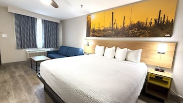 Deluxe Room, 1 King Bed with Sofa bed, Non Smoking | Desk, laptop workspace, blackout drapes, iron/ironing board