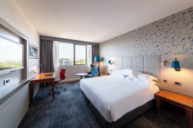 Premium bedding, pillow-top beds, in-room safe, laptop workspace