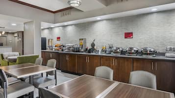 Free daily buffet breakfast