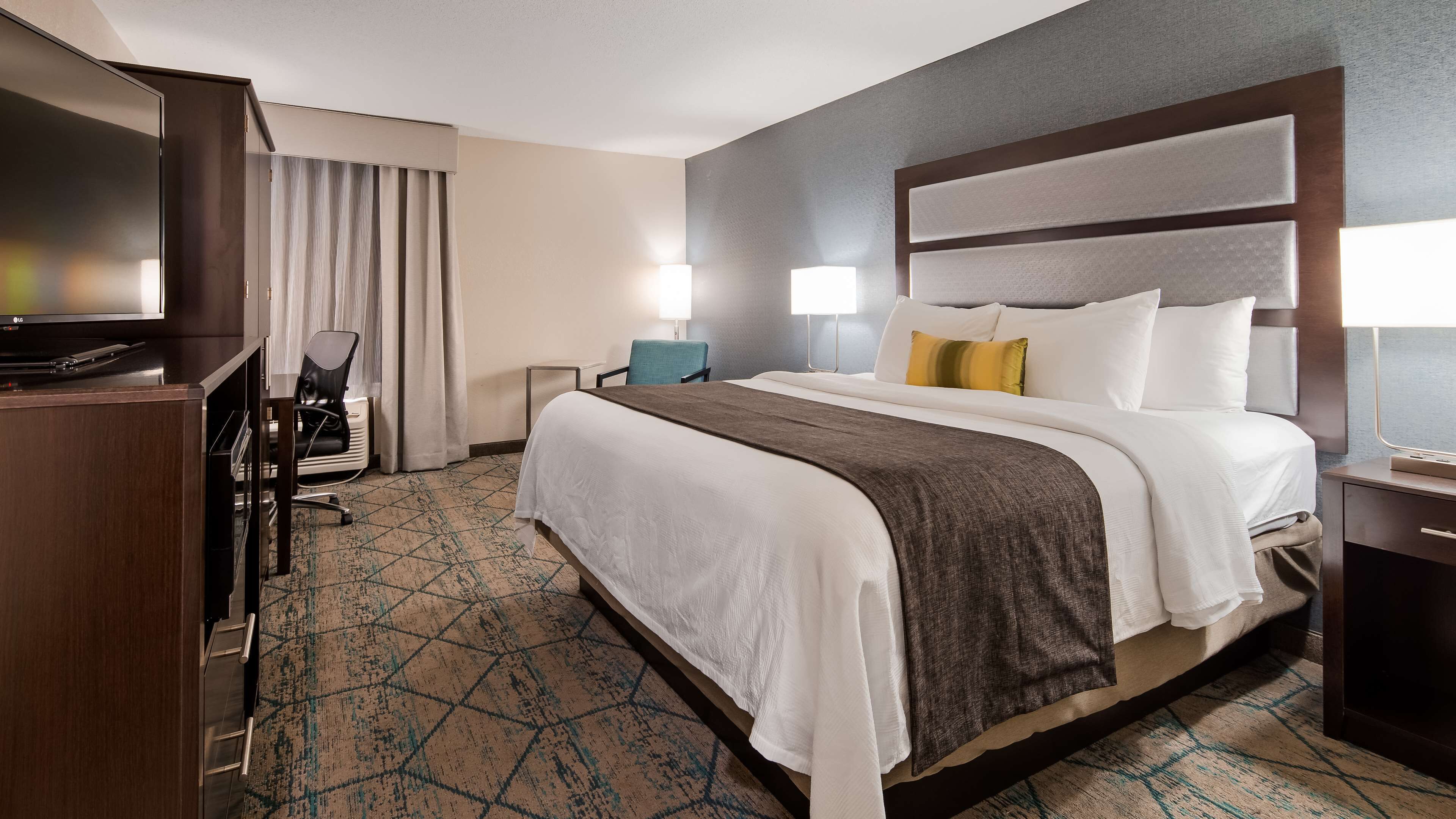 Best Western Plus Indianapolis NW Hotel