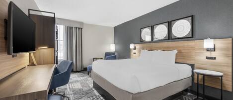 Standard Room, 1 King Bed, Non Smoking, Refrigerator & Microwave