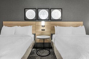 Desk, iron/ironing board, cots/infant beds, rollaway beds - Best Western Plus Indianapolis NW Hotel (Indianapolis)