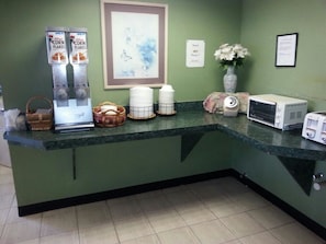Breakfast area