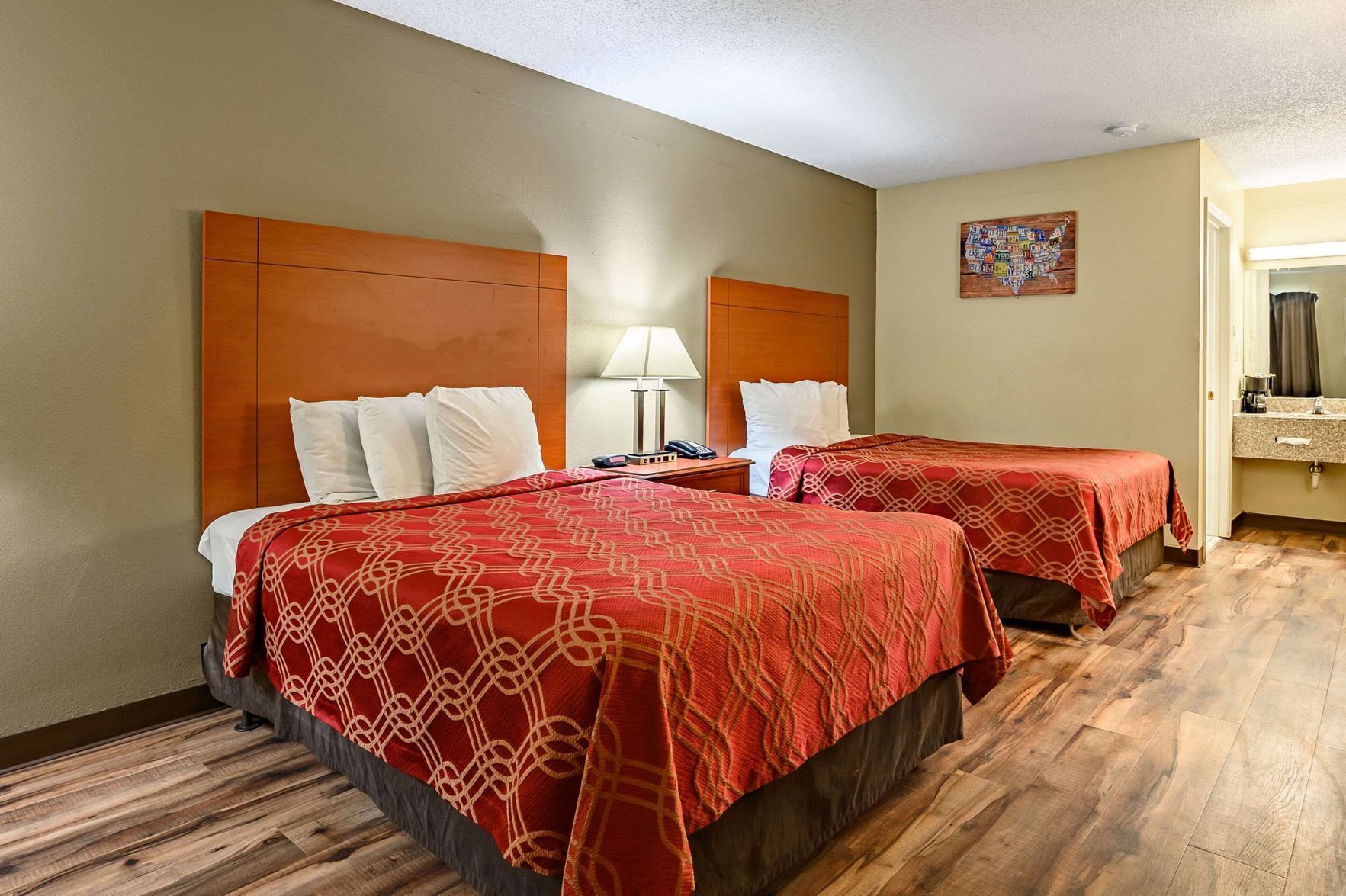 Desk, iron/ironing board, free WiFi, bed sheets