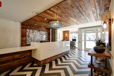 The Inn at Venice Beach – Affordable hotel in Venice