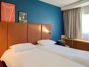 Room, 2 Single Beds | Premium bedding, desk, soundproofing, iron/ironing board