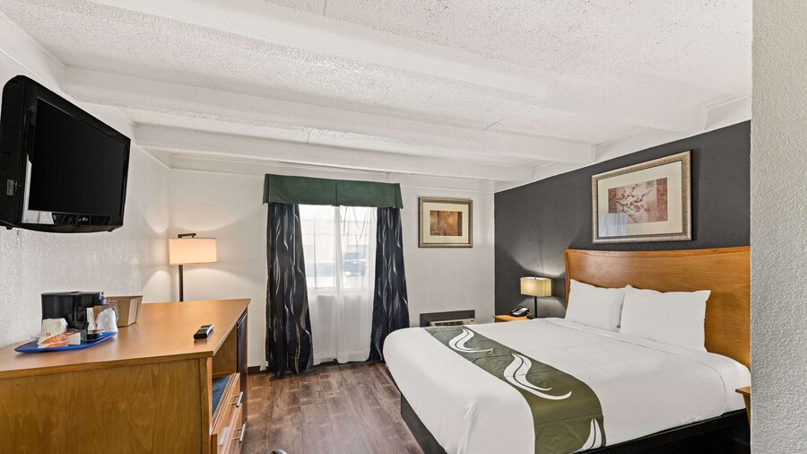 Quality Inn & Suites Council Bluffs - Omaha East