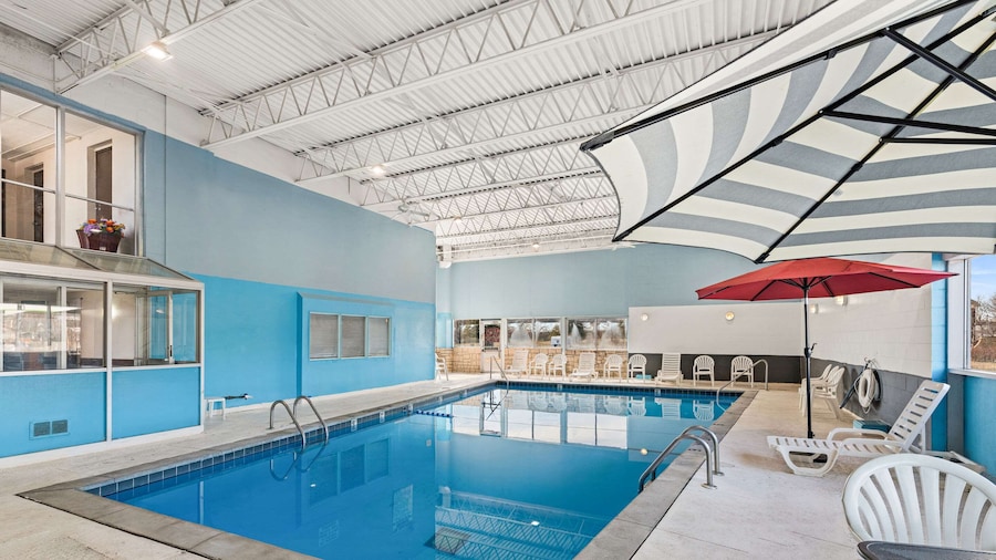 Quality Inn & Suites Council Bluffs - Omaha East