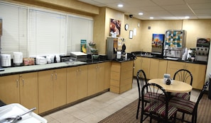 Free daily buffet breakfast