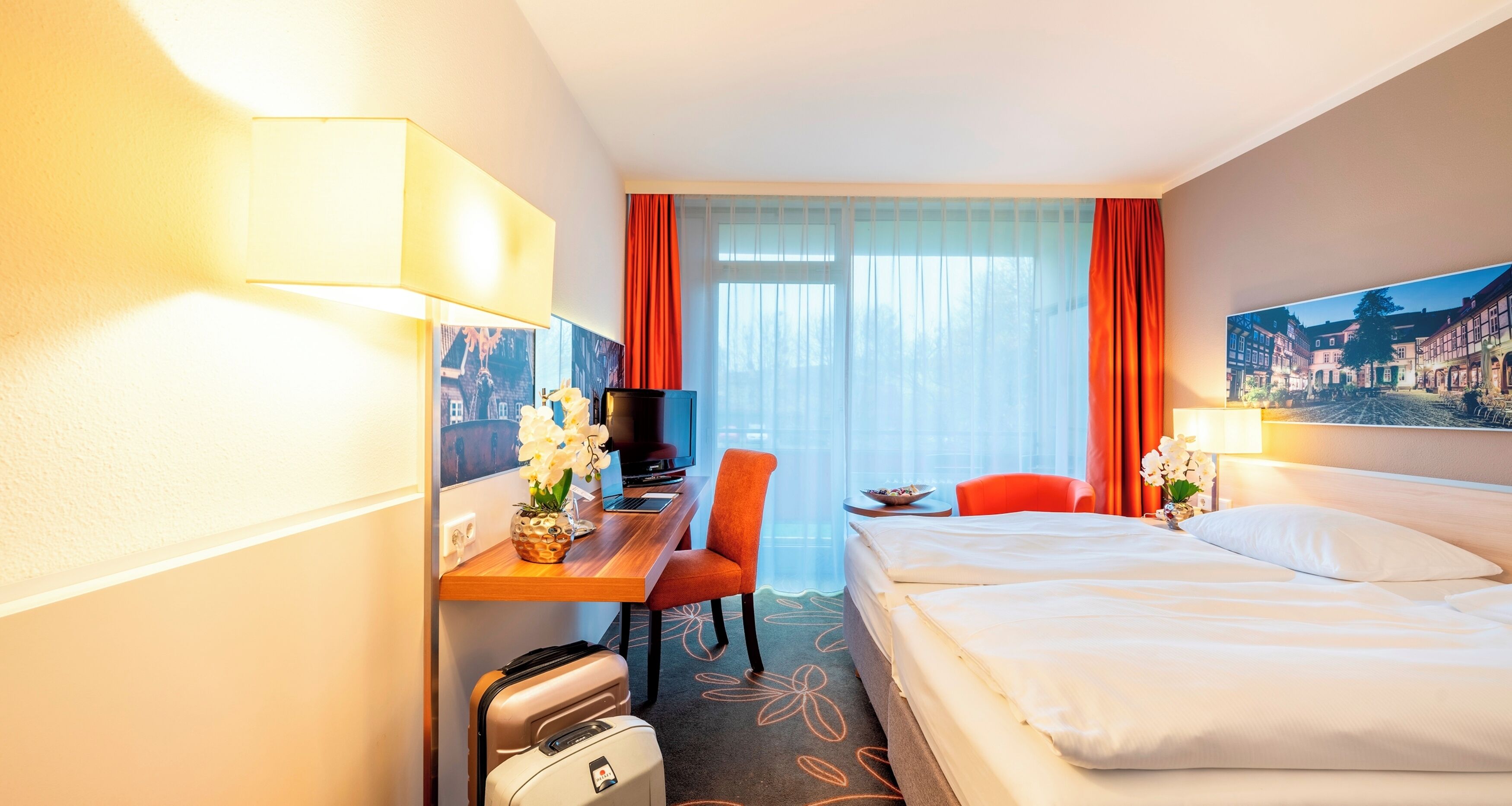 1 bedroom, hypo-allergenic bedding, desk, iron/ironing board