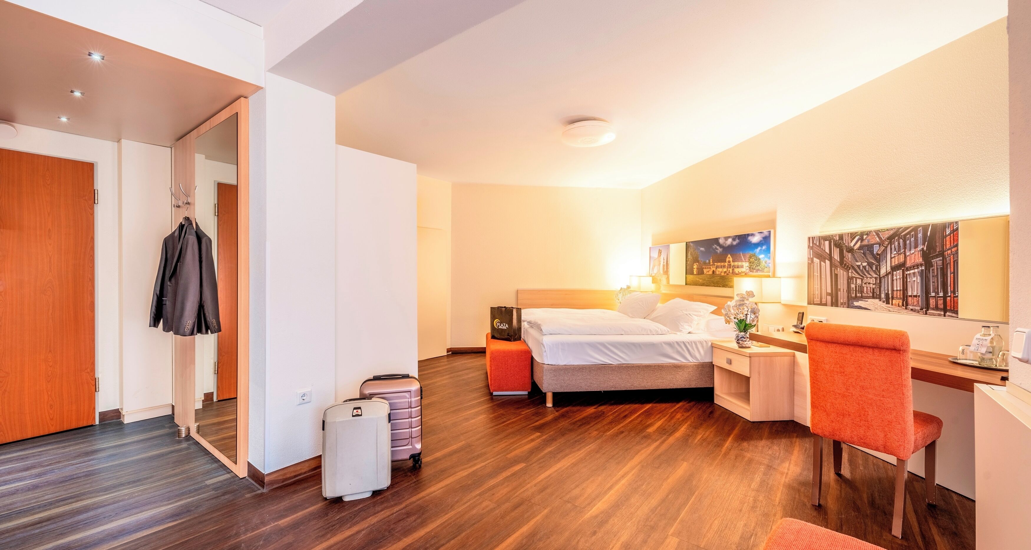 1 bedroom, hypo-allergenic bedding, desk, iron/ironing board