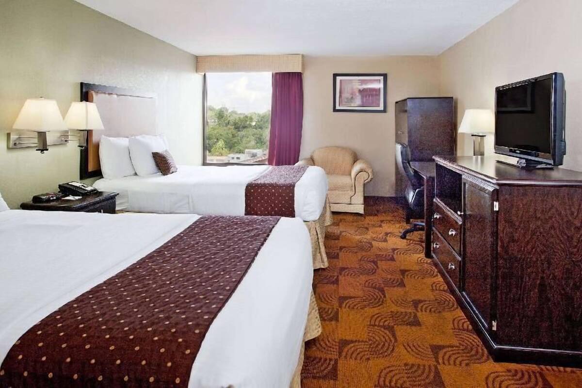 Premium bedding, desk, blackout curtains, iron/ironing board