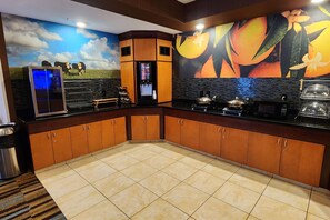 Bao gồm bữa sáng buffet hàng ngày 