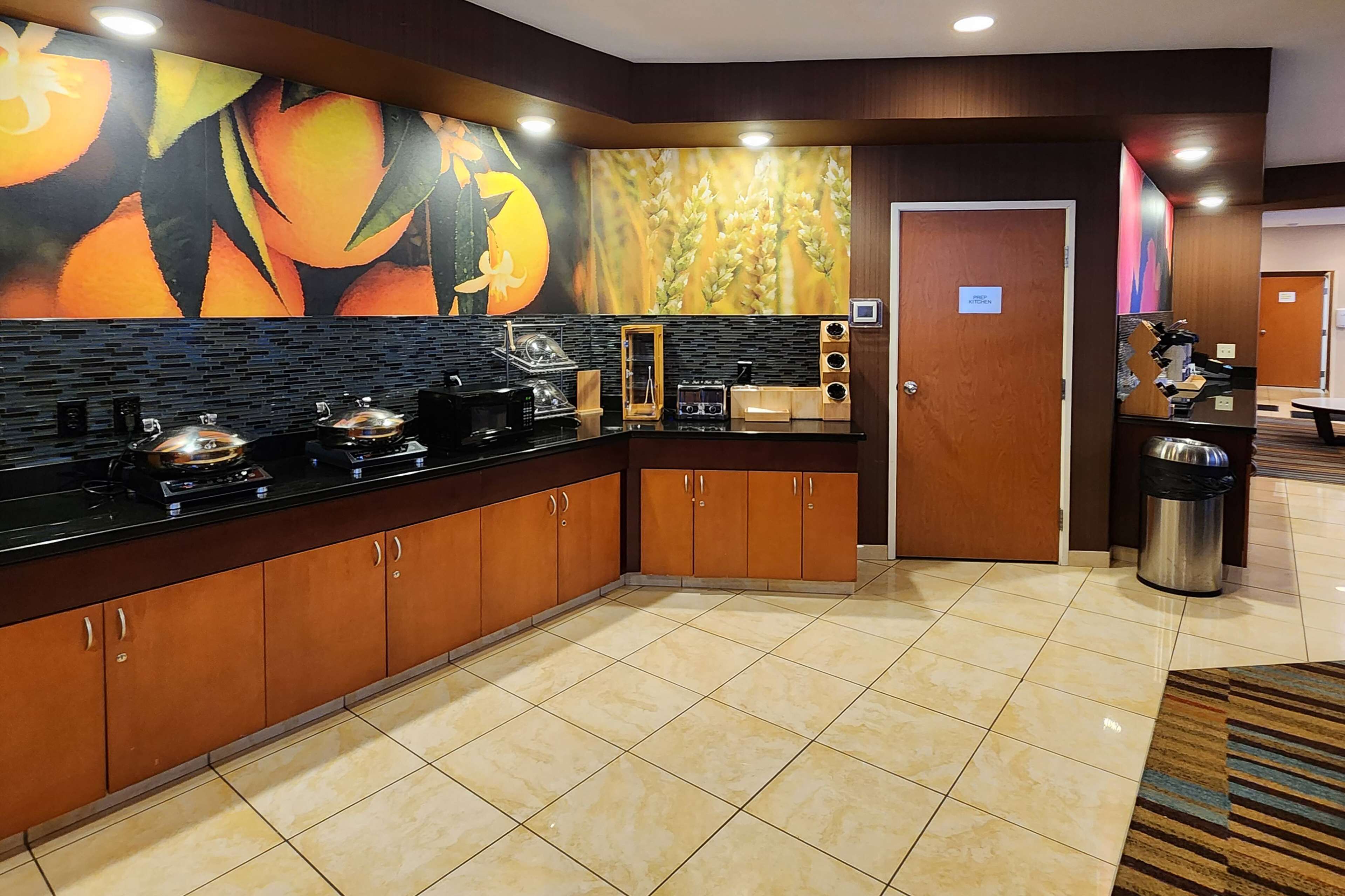 Desayuno bufé gratuito y diario