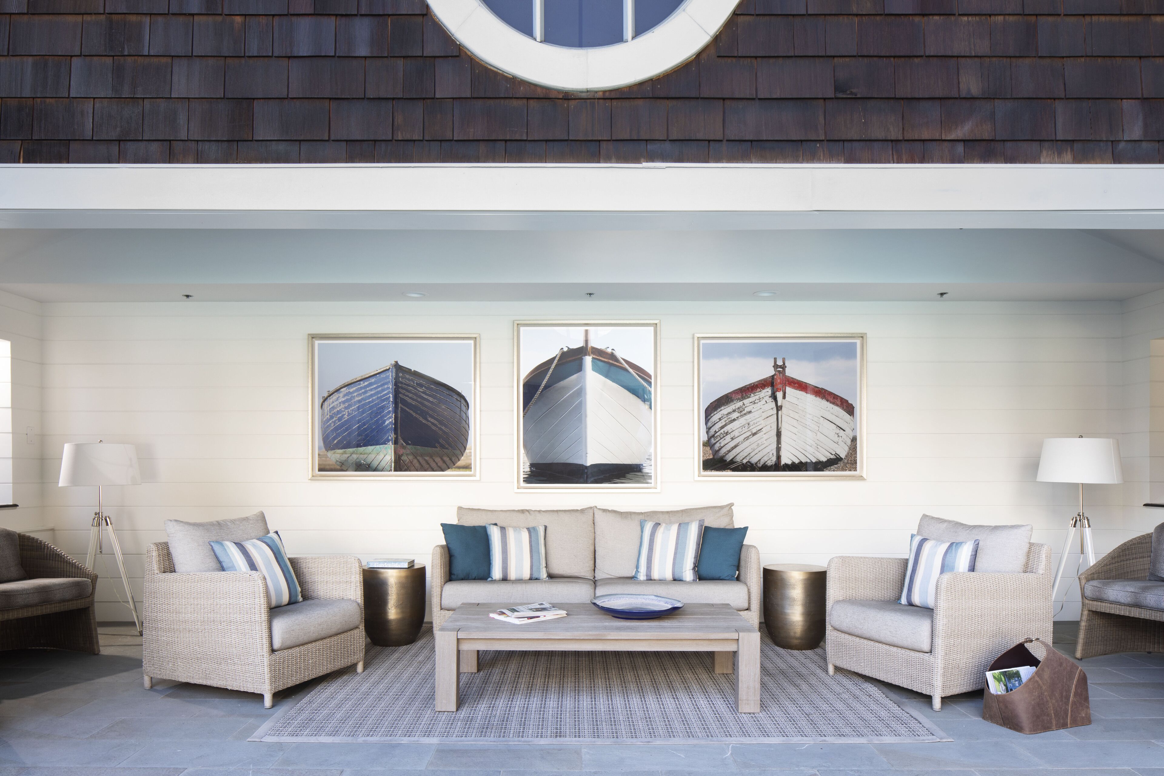 Outdoor pool, open 7:00 AM to 10:00 PM, pool umbrellas, sun loungers