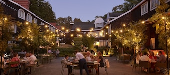 The Stanford Park Hotel