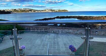 Livermead Cliff Hotel