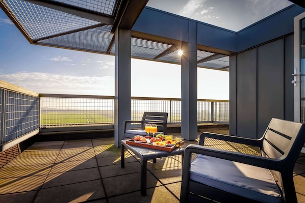 Superior-Suite, 1 King-Bett, Nichtraucher | Daunenbettdecken, Zimmersafe, Schreibtisch