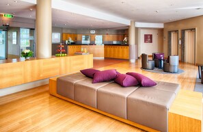 Sala de estar en el lobby