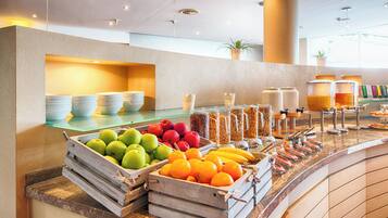 Daily buffet breakfast (EUR 16 per person)