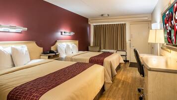 In-room safe, blackout curtains, free WiFi, bed sheets