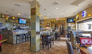 Bar (on property) - Gold Canyon Golf Resort & Spa (Gold Canyon)