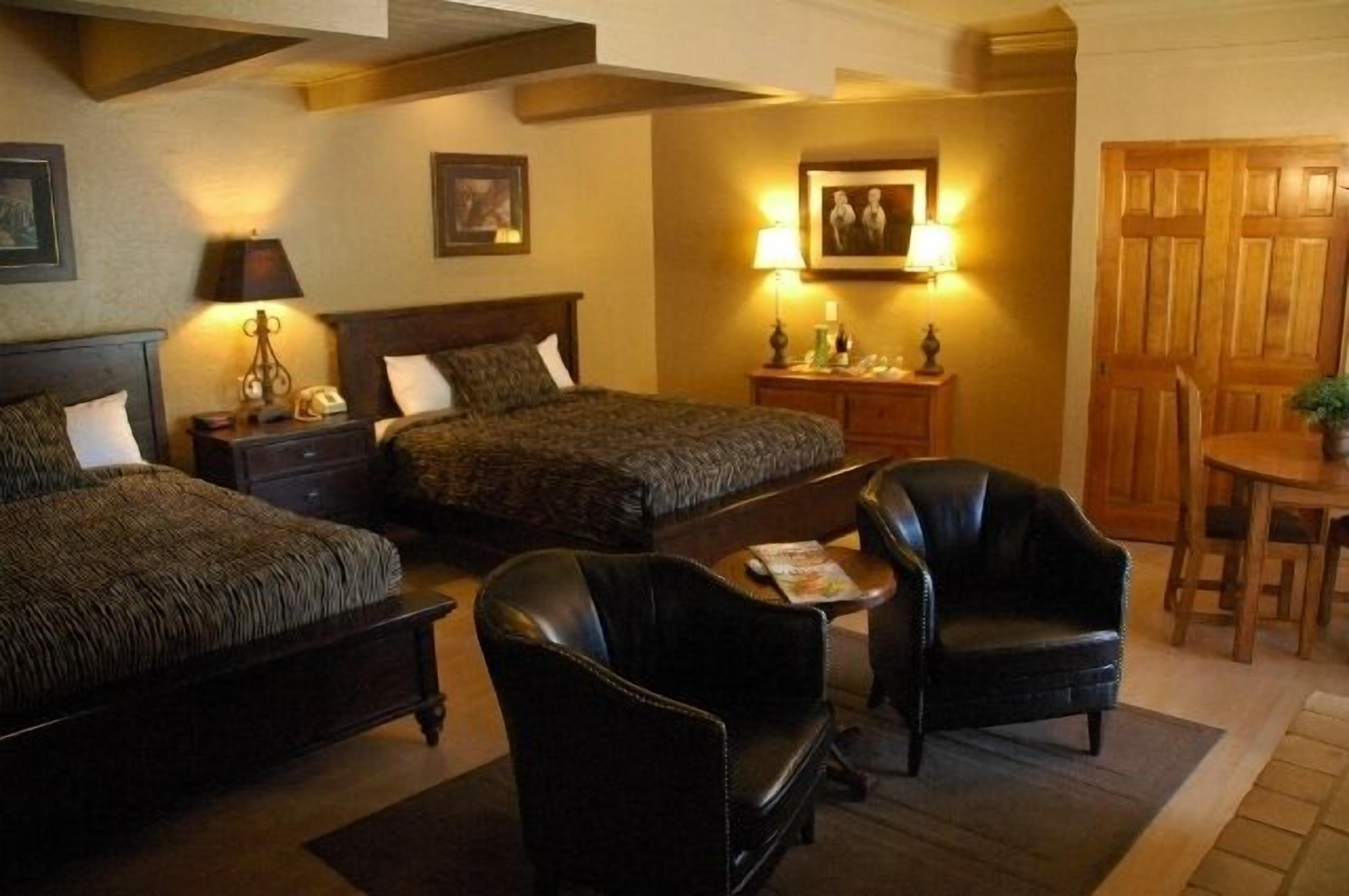 outdoor spa casita | desk, iron/ironing board, cots/infant beds, rollaway beds