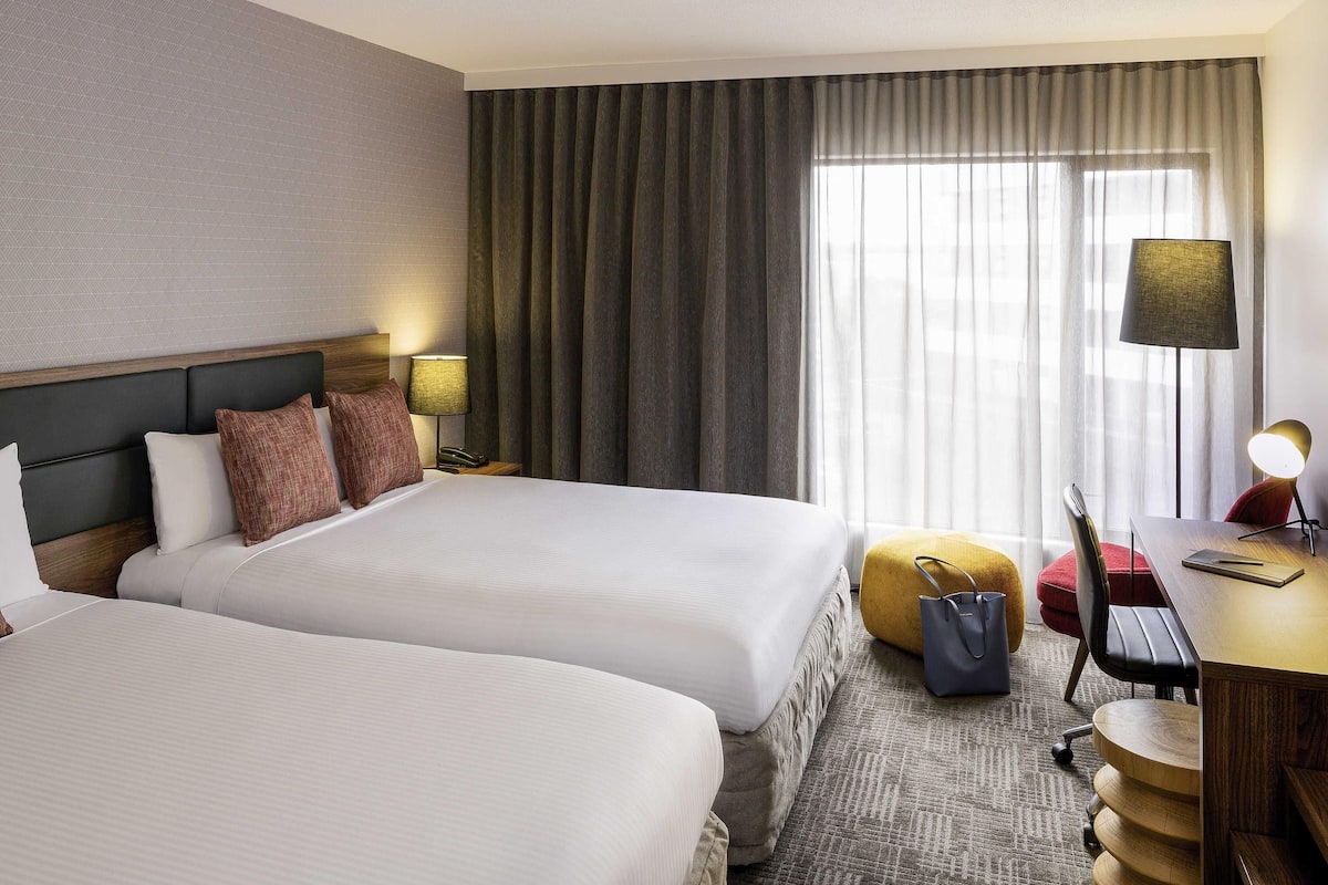 Deluxe Room, 2 Queen Beds