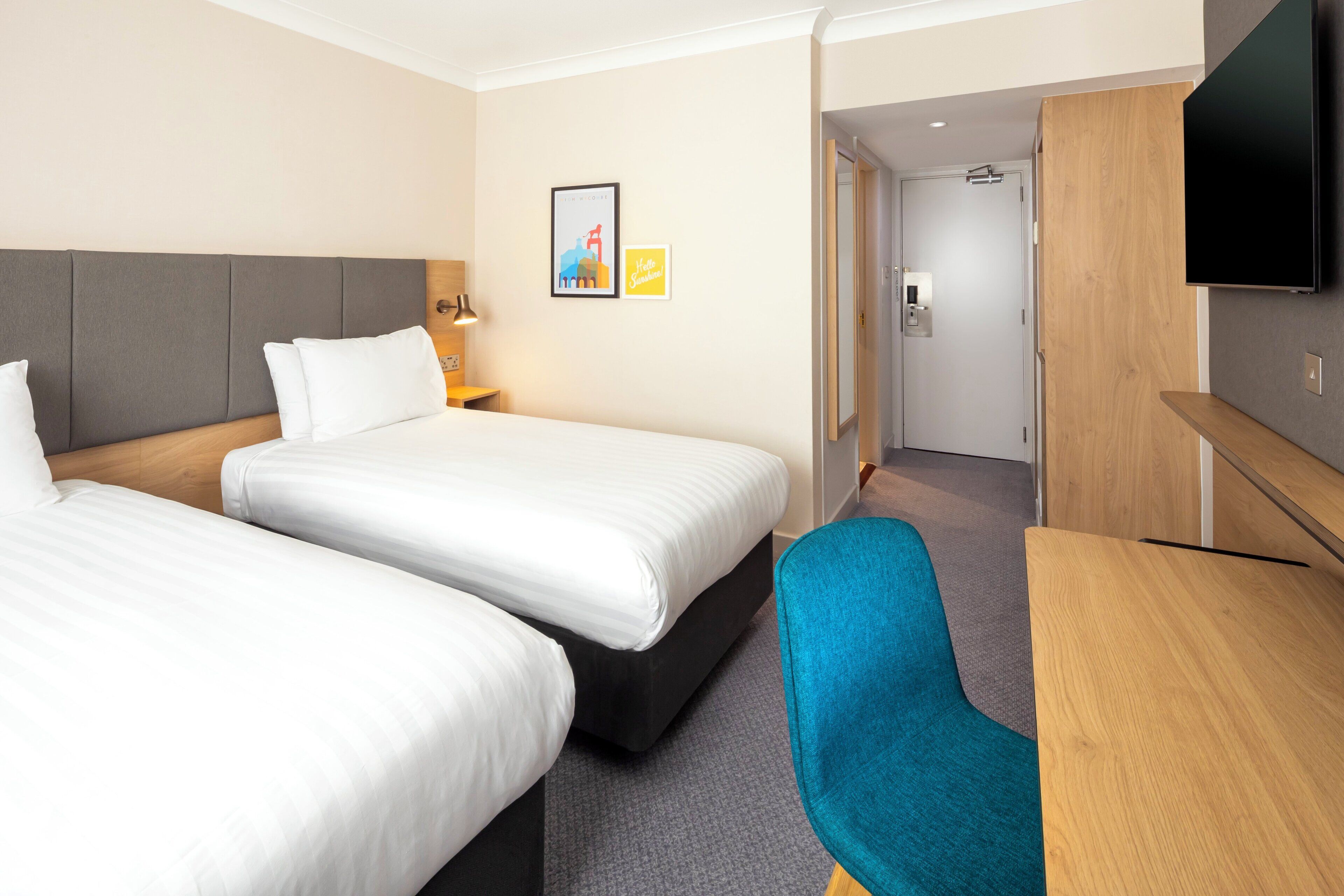Photo - Holiday Inn London-Gatwick Airport by IHG