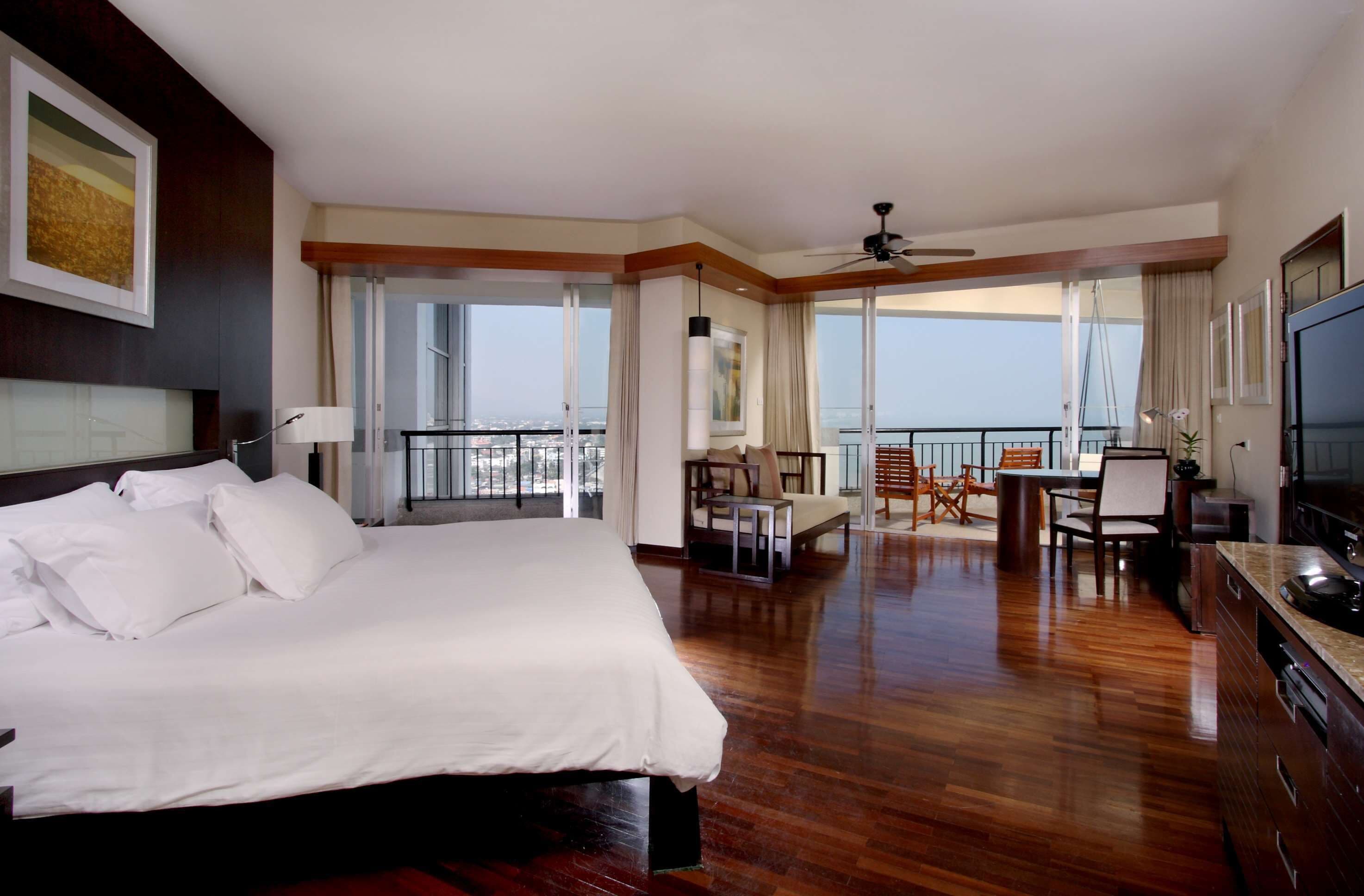 Minibar, in-room safe, blackout curtains, iron/ironing board