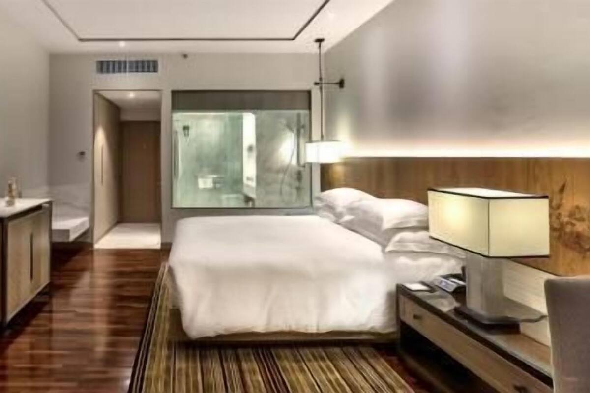 Minibar, in-room safe, blackout drapes, iron/ironing board