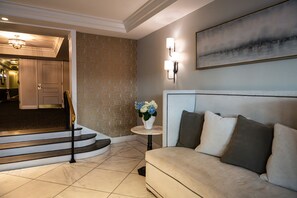 Lobby - The Normandy Hotel (Washington)