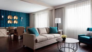 50-inch Smart TV with cable channels, TV, Netflix