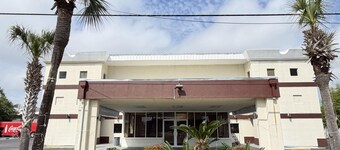 Baymont by Wyndham Pensacola NAS Corry Area