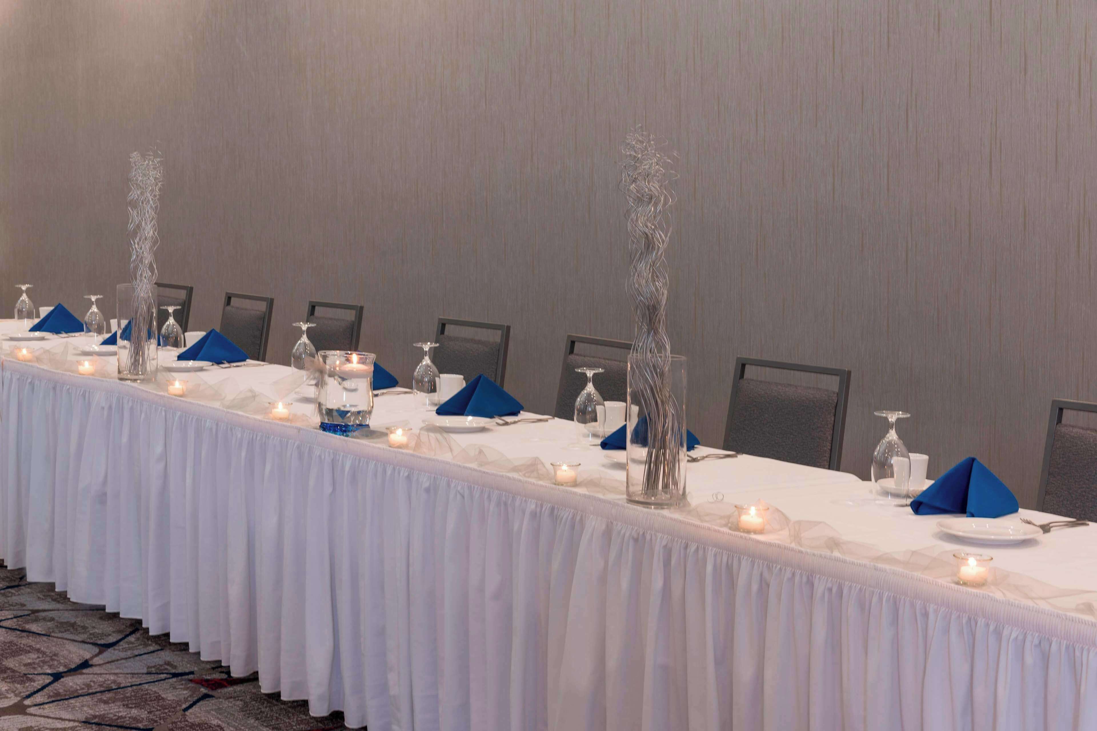 Foto - Sonesta Hotel Grand Rapids Airport