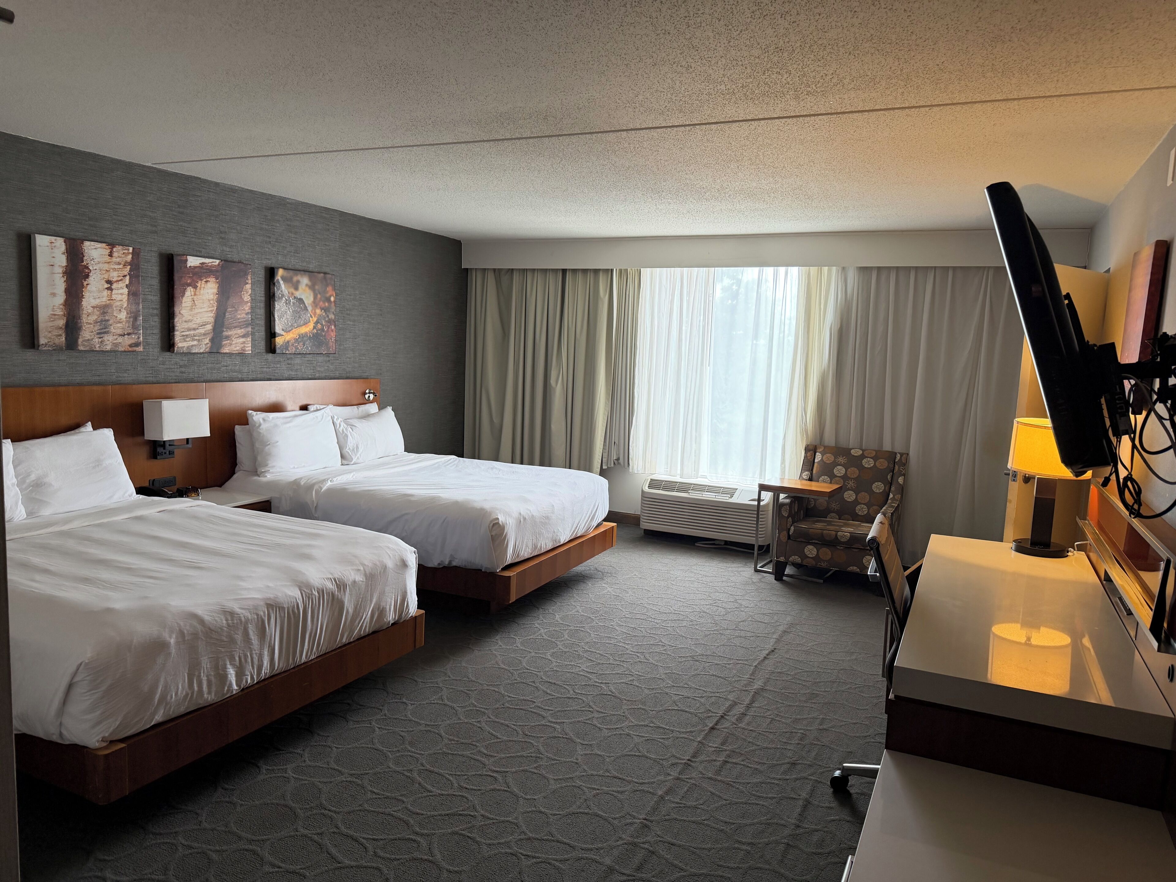 Standard Room, Multiple Beds, Non Smoking | In-room safe, individually decorated, individually furnished, desk