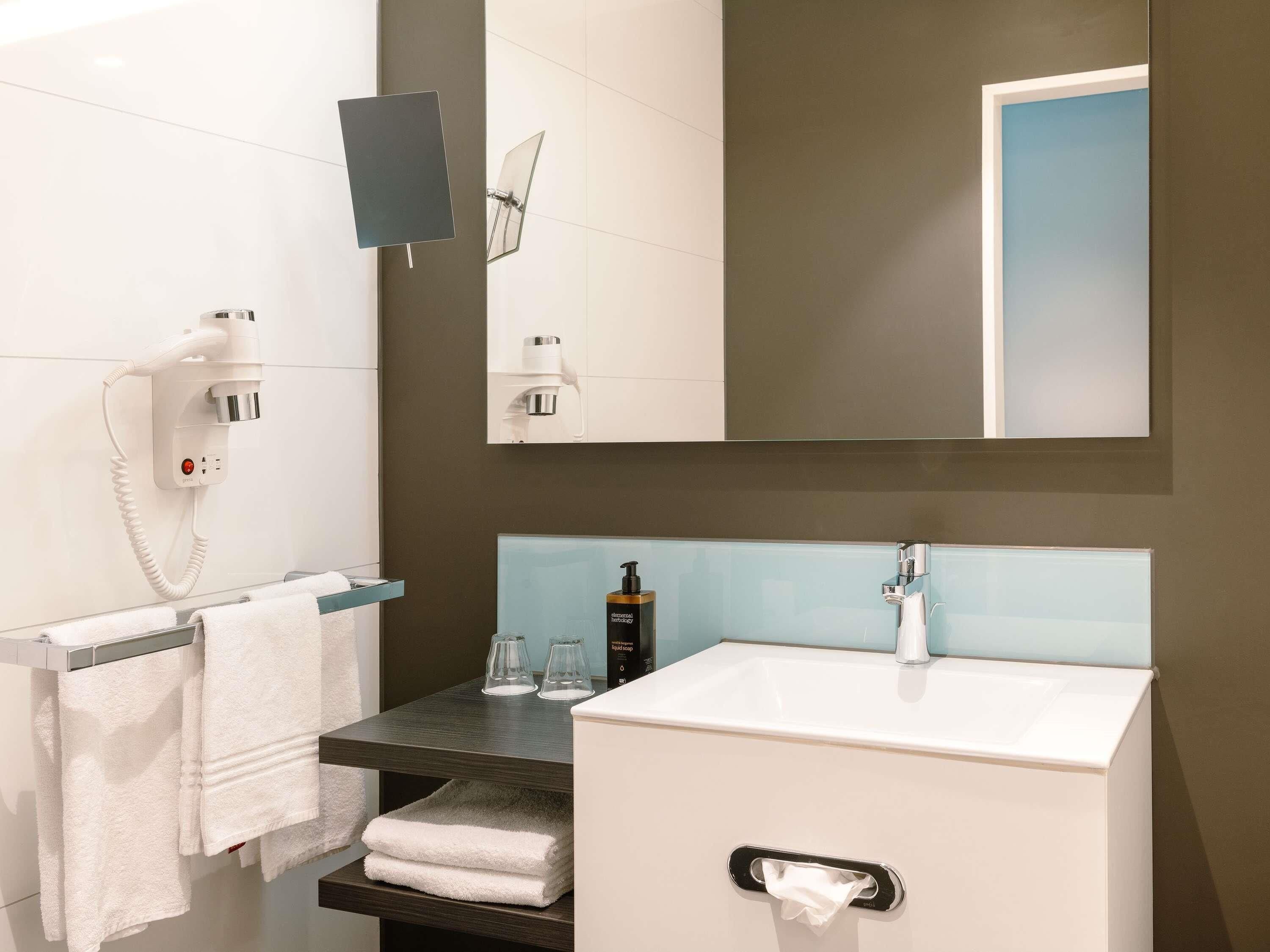 minibar, desk, blackout curtains, soundproofing