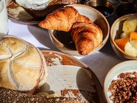 Desayuno buffet todos los días (con cargo)