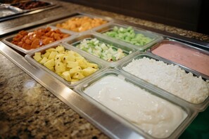 吃到飽自助式早餐